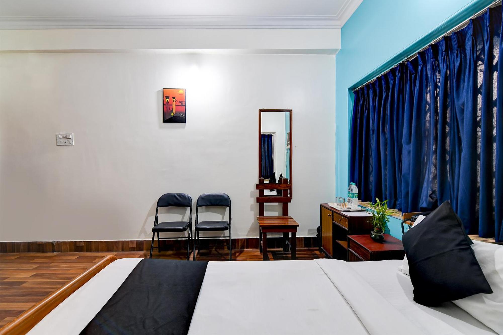 Brill Rooms Near City Centre Metro Station Calcutta Exterior foto